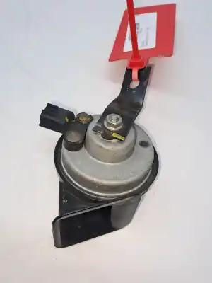 Pezzo di ricambio per auto di seconda mano corno per ssangyong tivoli * riferimenti oem iam 28r000073  8655011013