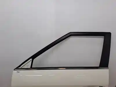 Автозапчастина б/у передні ліві двері для ssangyong tivoli * посилання на oem iam 6201135004  
