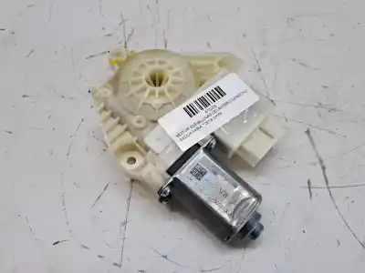 Автозапчасти б/у МОТОР СТЕКЛА ПЕРЕДНЕГО ПРАВОГО за SKODA FABIA (5J2 )  ссылки OEM IAM A66993113 6V0837040 5JA956812K
