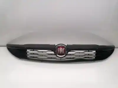 Автозапчастина б/у передня решіта для FIAT DOBLO CARGO Basis Kasten Посилання на OEM IAM 735594204  