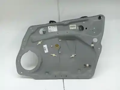 Pièce détachée automobile d'occasion LÉVE GLACE AVANT DROIT pour MERCEDES-BENZ CLASE A (W169)  Références OEM IAM A1697200879  