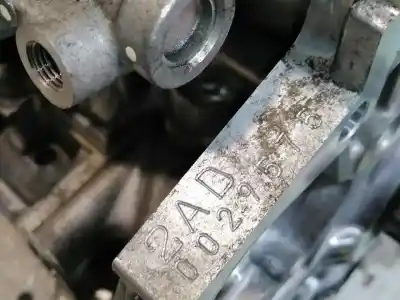 Автозапчастина б/у блокувати для lexus is 200 (ds2/is2) d-cat посилання на oem iam 1140026080  