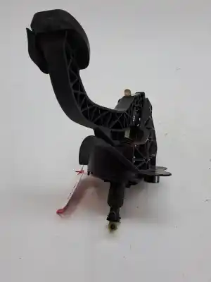 Pièce détachée automobile d'occasion PÉDALE D'EMBRAYAGE pour PEUGEOT EXPERT KASTEN  Références OEM IAM 9820339980  981890238