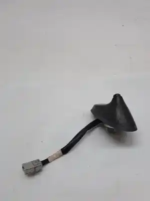 Second-hand car spare part antenna base for mazda cx-7 (er) 2.2 mzr-cd awd (er10a) oem iam references eg2366930b  