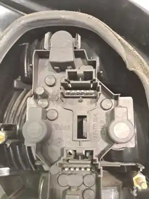 Pezzo di ricambio per auto di seconda mano luci posteriori destra per renault scenic (ja..) 1.9 dci authentique riferimenti oem iam 7701042409  