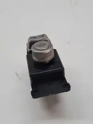 Second-hand car spare part rearview side mirror switch for ssangyong tivoli * oem iam references 8550135000  
