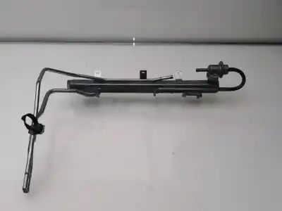Автозапчастина б/у рампа инжектора для suzuki jimny sn (fj) 1.3 16v cat посилання на oem iam 1573054d00