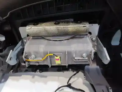 Автозапчасти б/у панель приборов за seat toledo ii (1m2) 1.9 tdi ссылки oem iam 5p1857003p w03d0907543a 5p0880204b