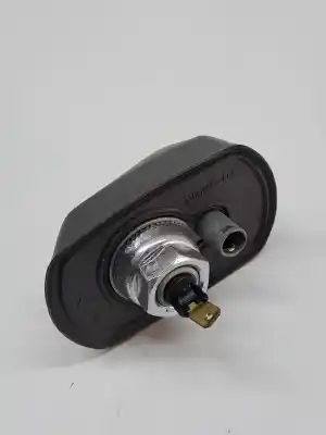 Second-hand car spare part antenna base for ssangyong tivoli * oem iam references v305228ek  