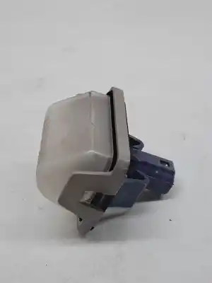 Second-hand car spare part licence plate light for mazda cx-7 (er) 2.2 mzr-cd awd (er10a) oem iam references gj6a51270c  