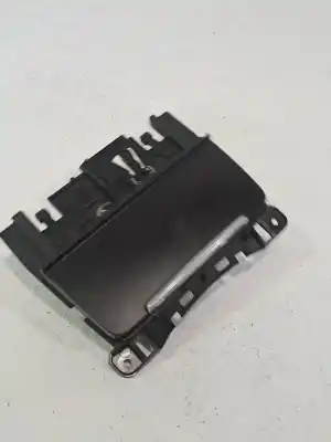 Автозапчасти б/у пепельница за audi a4 avant (8k5) (2008) 2.0 16v tdi ссылки oem iam 8k0857951c  