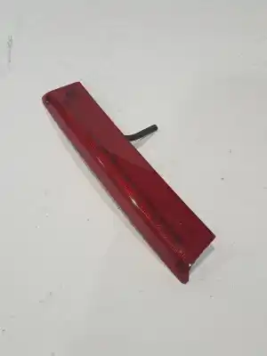 Pezzo di ricambio per auto di seconda mano LUCE FRENO CENTRALE per FORD FIESTA (CCN)  Riferimenti OEM IAM 2085739  8A6113A613AK