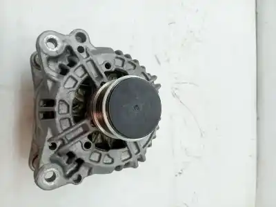 Pezzo di ricambio per auto di seconda mano ALTERNATORE per VOLKSWAGEN POLO (6R1)  Riferimenti OEM IAM 03F903023F 03L903023FX 06F903023FX