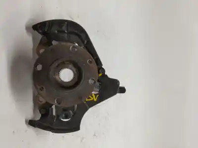 Pièce détachée automobile d'occasion MOYEU DE ROUE AVANT GAUCHE pour FIAT 500 CABRIO (150)  Références OEM IAM 52044897  
