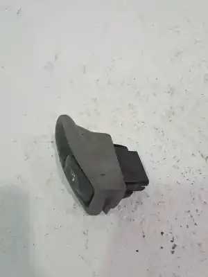 Second-hand car spare part right front power window switch for renault scenic (ja..) 1.9 dci authentique oem iam references 7700836267  