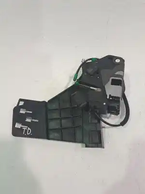 Pezzo di ricambio per auto di seconda mano SERRATURA PORTA POSTERIORE DESTRA per FORD FIESTA (CCN)  Riferimenti OEM IAM 2053475  AM5AR26412BF