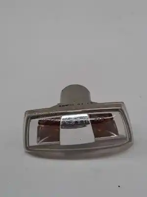 Pezzo di ricambio per auto di seconda mano Lampada Laterale Destra per OPEL CORSA D (S07) 1.4 (L08 L68) Riferimenti OEM IAM 13497990  13252456