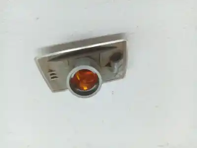 Pezzo di ricambio per auto di seconda mano lampada laterale sinistra per opel corsa d (s07) 1.4 (l08 l68) riferimenti oem iam 13497989  