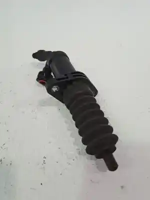 Pièce détachée automobile d'occasion CYLINDRE RÉCEPTEUR D'EMBRAYAGE pour BMW SERIE 3 COUPE (E92)  Références OEM IAM 21526773670  6775872
