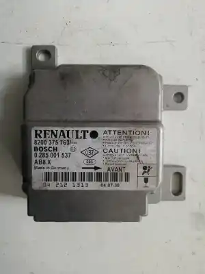 Автозапчастина б/у блок управління подушками безпеки для renault clio ii fase ii (b/cb0) 1.2 посилання на oem iam 8200277317
