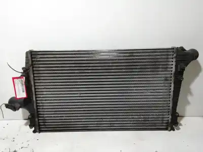 Peça sobressalente para automóvel em segunda mão intercooler por audi a4 b5 avant (8d5) 2.5 tdi referências oem iam 4b0145805a
