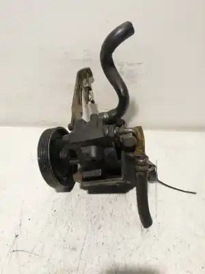 Second-hand car spare part POWER STEERING PUMP for RENAULT 19 HATCHBACK (B/C53)  OEM IAM references 26013857  26013857