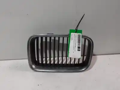 Pièce détachée automobile d'occasion GRILLE DE RADIATEUR AVANT pour BMW SERIE 3 BERLINA (E46)  Références OEM IAM 511370305490 511370305490 511370305490