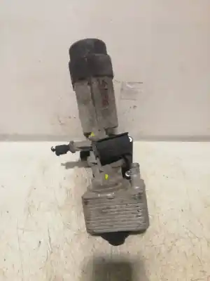 Peça sobressalente para automóvel em segunda mão RADIADOR DE ÓLEO DO MOTOR por AUDI A3 (8L)  Referências OEM IAM 038115389C  038115389C