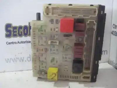 Gebrauchtes Autoersatzteil RELAIS SICHERUNGSKASTEN Multifunktionsrelais zum FORD ESCORT BERL./TURNIER  OEM-IAM-Referenzen 96HG14A073DA  96HG14A073DA