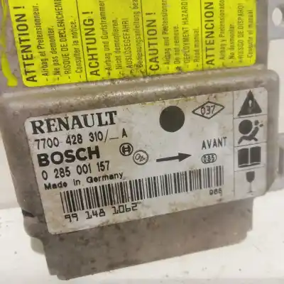 Автозапчастина б/у блок управління подушками безпеки для renault clio ii fase ii (b/cb0) 1.2 посилання на oem iam 7700428310 0285001157 7700428310