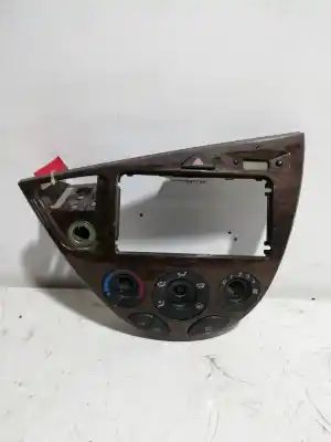 Pezzo di ricambio per auto di seconda mano CONSOLE CENTRALE per FORD FOCUS BERLINA (CAK)  Riferimenti OEM IAM 98ABA046A04 98ABA046A04 98AB18C419