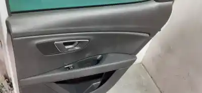 Pezzo di ricambio per auto di seconda mano ALZACRISTALLI POSTERIORE DESTRO per SEAT LEON (5F1)  Riferimenti OEM IAM 5F4839462C  
