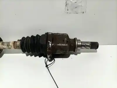 Second-hand car spare part front left transmission for renault clio ii fase ii (b/cb0) 1.2 oem iam references 8200543868  8200543868