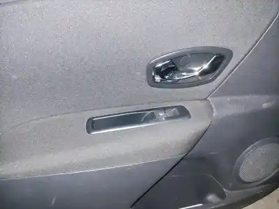 Peça sobressalente para automóvel em segunda mão elevador de vidros traseiro esquerdo por renault fluence (l3_) 1.5 dci (l30d l30l l306 l33f l33l l33m l33v l33w) referências oem iam 827310012r, 827210016r