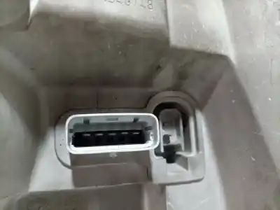 Автозапчасти б/у правая фара за renault master ii phase 2 combi 3.0 dci diesel cat (zd3) ссылки oem iam 8200163518  8200163518