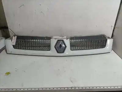 Автозапчастина б/у передня решіта для renault master ii phase 2 combi 3.0 dci diesel cat (zd3) посилання на oem iam 8200233765