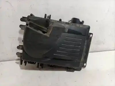 Автозапчастина б/у повітряний фільтр для renault master ii phase 2 combi 3.0 dci diesel cat (zd3) посилання на oem iam 8200488874