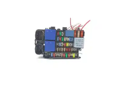 Peça sobressalente para automóvel em segunda mão caixa de fusíveis e relés por renault fluence (l3_) 1.5 dci (l30d l30l l306 l33f l33l l33m l33v l33w) referências oem iam d6001733