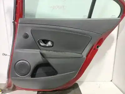 Peça sobressalente para automóvel em segunda mão forra / revestimento da porta traseira direita por renault fluence (l3_) 1.5 dci (l30d l30l l306 l33f l33l l33m l33v l33w) referências oem iam 156227481