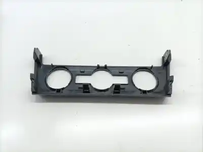 Автозапчастина б/у молдинг для skoda octavia combi (5e5) 1.6 tdi dpf посилання на oem iam 5e0863152b 608030101 3200101114