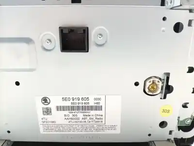 Автозапчастина б/у багатофункційний дисплей для skoda octavia combi (5e5) 1.6 tdi dpf посилання на oem iam 5e0919605 qfsd108d skz8z9pt7002nv