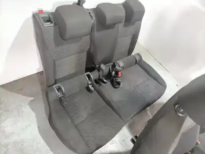 Автозапчастина б/у комплект сидів для skoda octavia combi (5e5) 1.6 tdi dpf посилання на oem iam 5q4881105a  5e0885375e