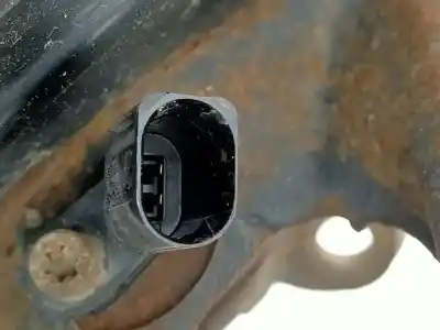 Автозапчасти б/у передняя правая кулачка за skoda octavia combi (5e5) 1.6 tdi dpf ссылки oem iam 5q0256n  