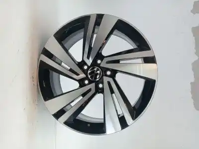 Pièce détachée automobile d'occasion JANTE pour VOLKSWAGEN GOLF VII SPORTSVAN  Références OEM IAM 2GA601025AN  