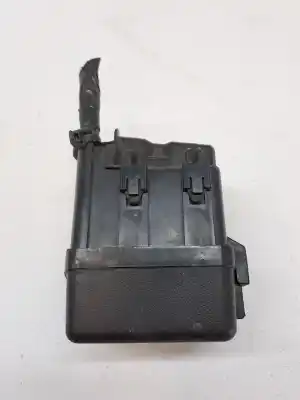 Pezzo di ricambio per auto di seconda mano scatola relè/fusibili per mazda cx-5 cx-5 riferimenti oem iam kd6266750  kd4566752
