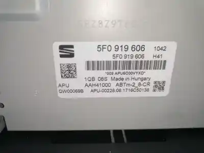 Second-hand car spare part multifunction display for seat leon (5f1) 1.6 tdi oem iam references 5f0919606  5f1820951