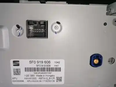 Second-hand car spare part multifunction display for seat leon (5f1) 1.6 tdi oem iam references 5f0919606  5f1820951