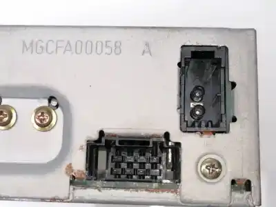 Second-hand car spare part audio system / radio cd for audi a8 d3 (4e2, 4e8) 4.0 tdi quattro oem iam references 4e0035111  