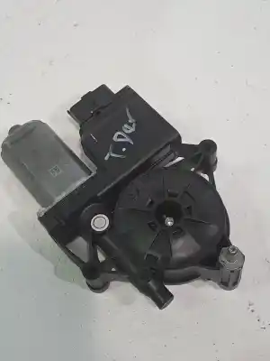 Автозапчастина б/у двигатель заднього правого скла для citroen c3 / c3 origin iii (sx) 1.2 thp 110 посилання на oem iam 9813092980  