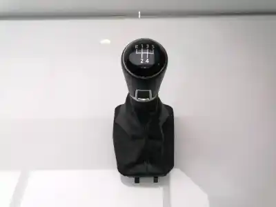Gebrauchtes Autoersatzteil Schalthebelverzierung zum VOLKSWAGEN POLO Advance OEM-IAM-Referenzen 2G1711113B  